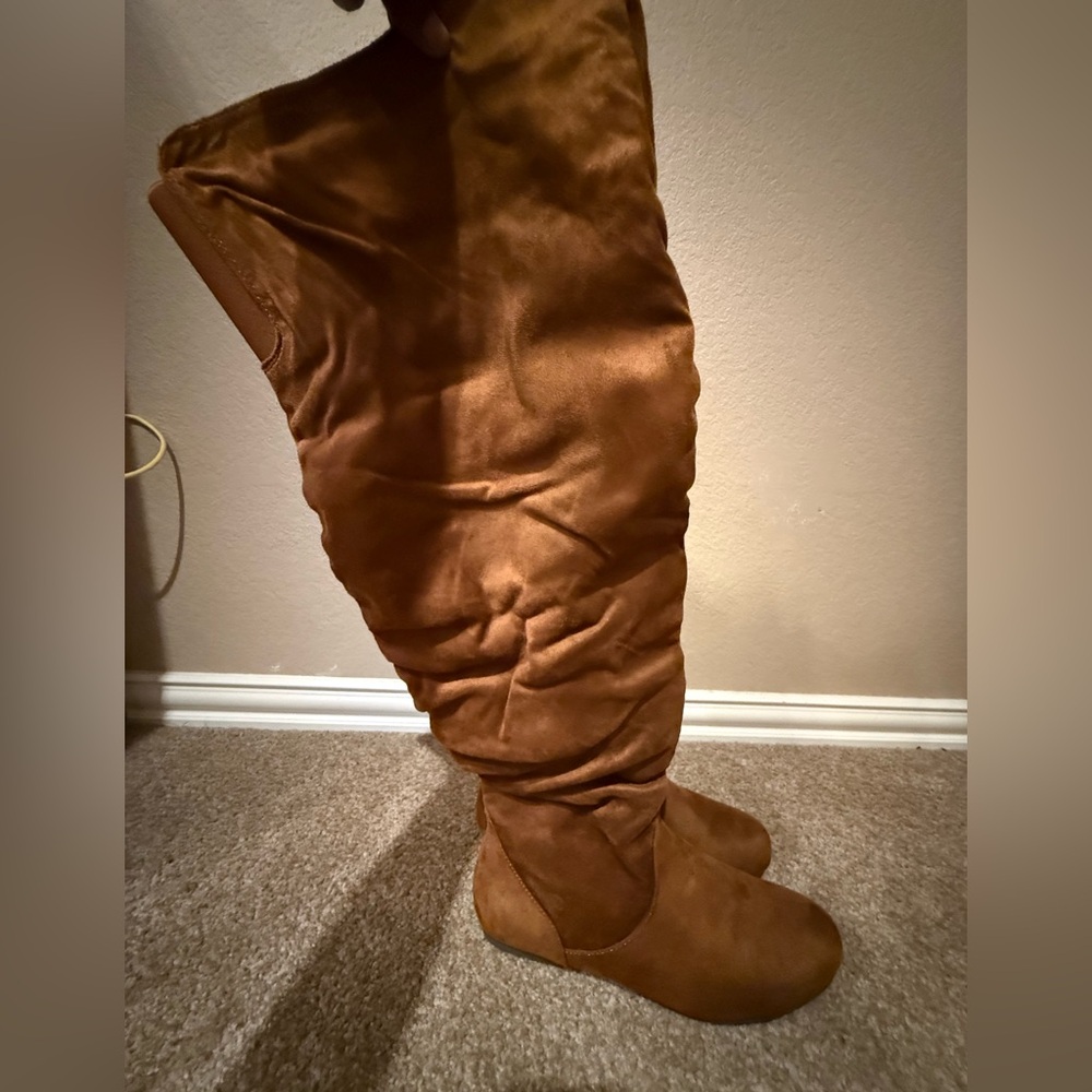 Elegant Tan Over-the-Knee Boots